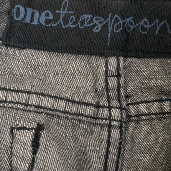 One Teaspoon frayed distressed Rollers size 26 fun fabric & ribbon festival - Picture 3 of 6